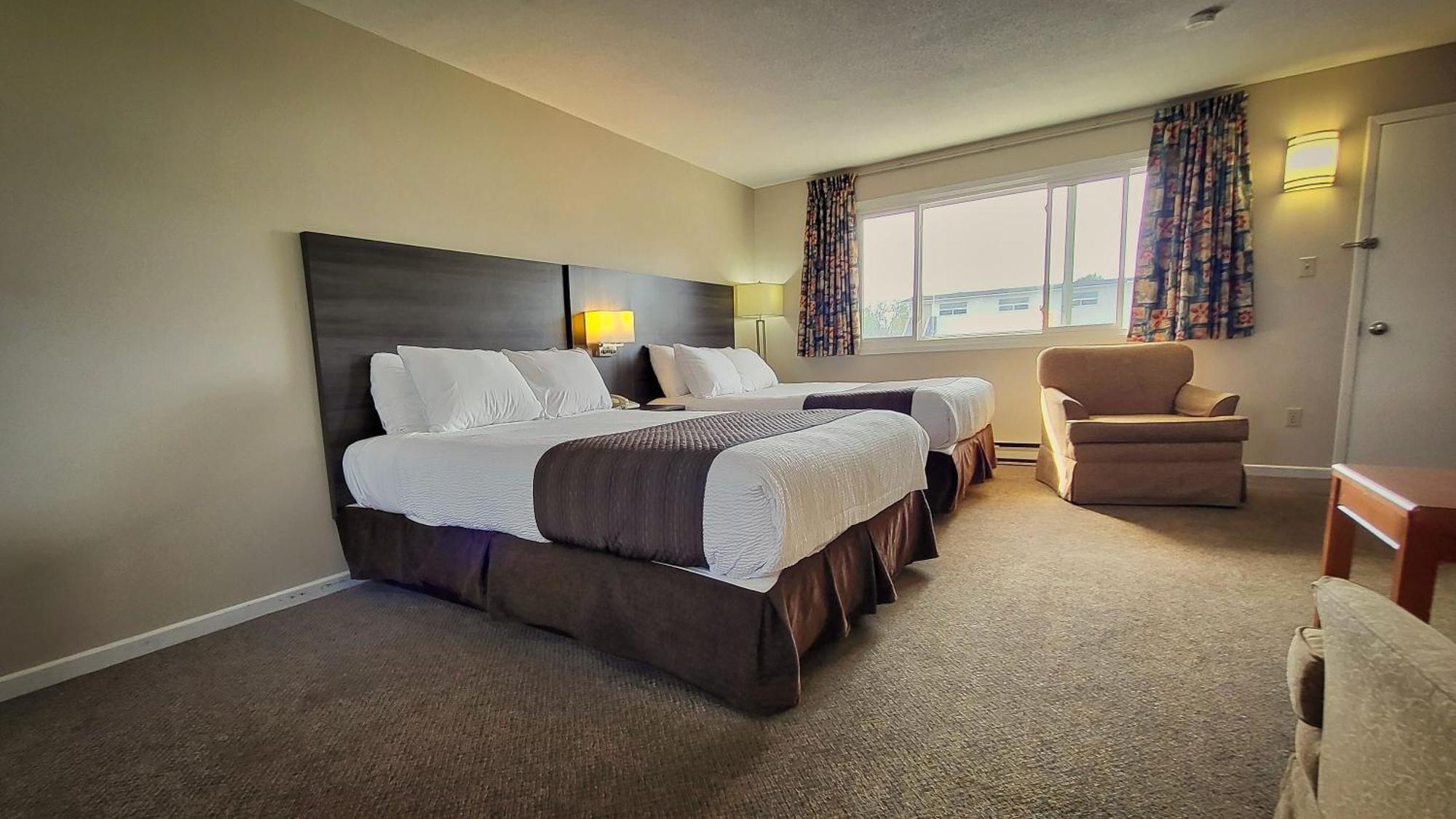 Maple Leaf Inn Kincardine Extérieur photo